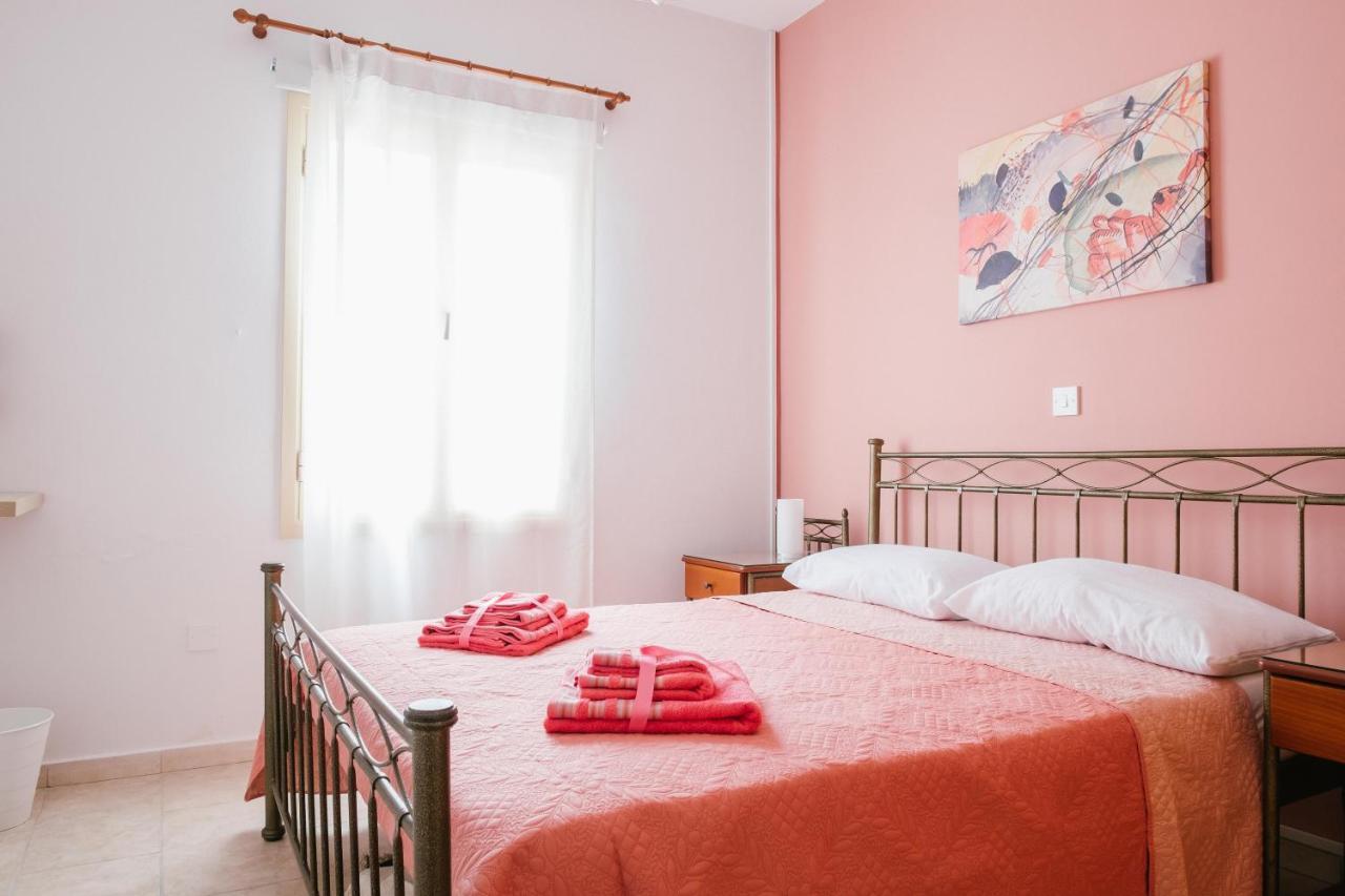 Aphrodite Gardens No.9 Luxury Apt Paphos Exteriör bild